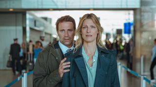 "Sophie Cross" : France 3 arrête la série avec Thomas Jouannet et Alexia Barlier