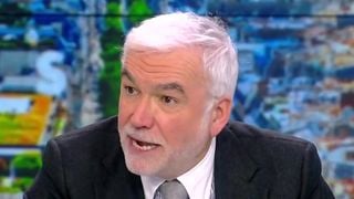 "Je n’aurais pas dit les choses comme ça" : Pascal Praud sort (enfin) du silence sur CNews après la polémique Bally Bagayoko