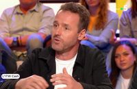 Le journaliste a révélé préparer une émission événement sur la sphère Bolloré.