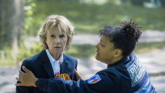 Audiences : Quelle performance pour "Flash(s)" avec Miou-Miou sur France 2 face à "Grey's Anatomy" sur TF1 et "Top Chef" sur M6 ?