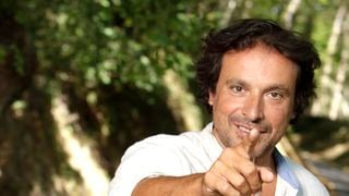 Déprogrammation : M6 bouleverse sa grille en dernière minute pour rendre hommage à Bruno Salomone