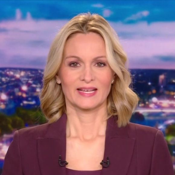 Le "20 Heures" de TF1 avec Audrey Crespo-Mara.