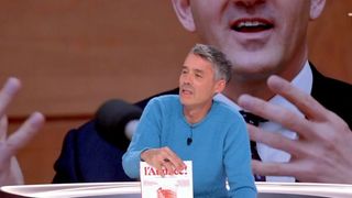 "Elle coupe et remonte mes propos pour les instrumentaliser" : Un essayiste accuse "Quotidien" d’avoir "bidonné" un sujet et "demande un rectificatif à l'antenne" de TMC