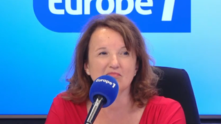 "J'aime bien voir les humoristes sur scène" : Anne Roumanoff n'est pas très fan de "LOL : Qui rit sort" sur Prime Video