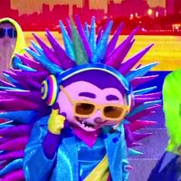 "On a dû trouver une solution pendant la nuit" : Pourquoi la première star internationale de “Mask Singer” 2026 a donné des sueurs froides à la production