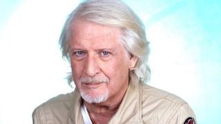 "Pour des raisons techniques" : Patrick Sébastien déprogrammé d’un festival dans les Alpes-Maritimes après son geste polémique