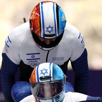 "Nous avons retiré la séquence de notre site" : La télévision suisse RTS juge "inappropriés" les propos de son commentateur sur un athlète israélien des JO et censure le passage