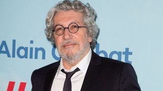 Tribune anti-Bolloré : Alain Chabat déplore le "coup de pression à deux balles" de Maxime Saada, Dominique Farrugia apporte tout son "soutien" au patron de Canal+