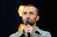 Bande-annonce de la vidéo de Squeezie, "Stop the train".