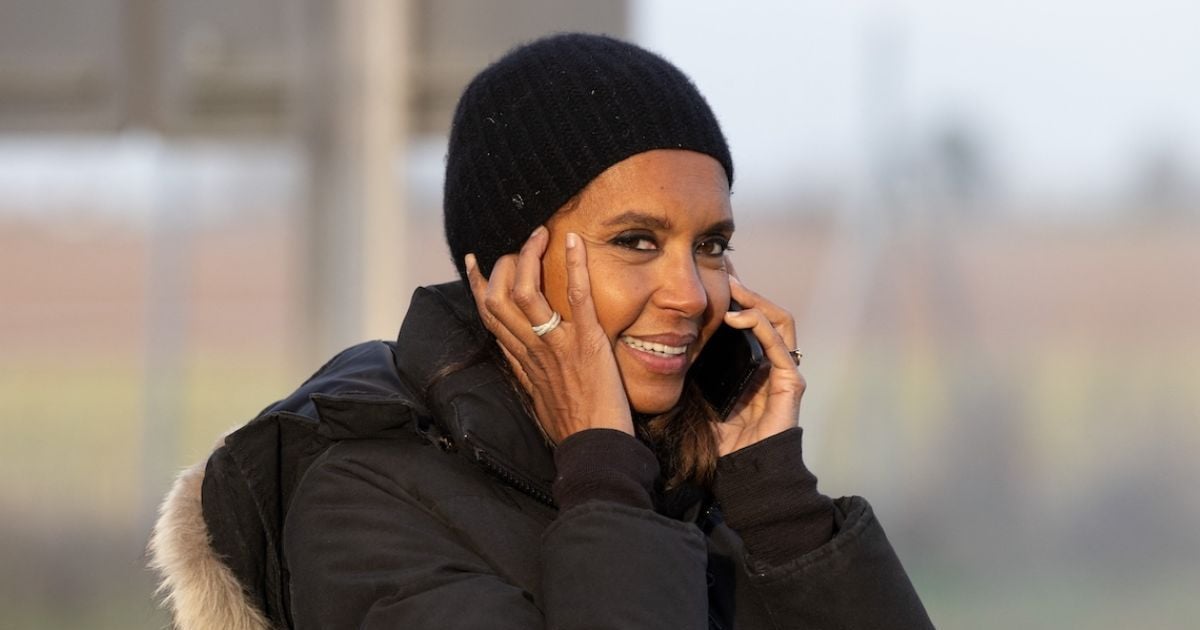 « Je fais une pause » : Karine Le Marchand annonce suspendre une partie de ses activités dans les médias