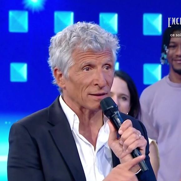 Nagui aux commandes de "N'oubliez pas les paroles" sur France 2.