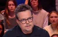 Nicolas Demorand dévoile sa bipolarité dans "Quotidien" ce 27 mars 2025