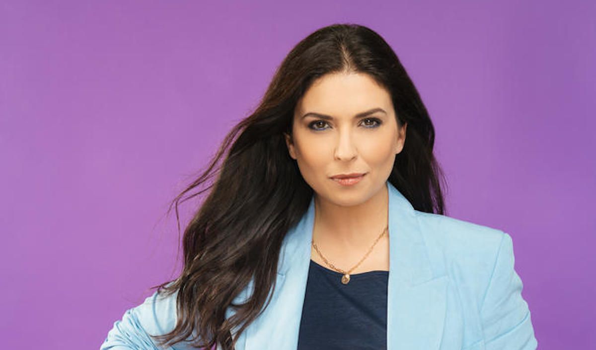 "Les mots me manquent..." : Lucie Bernardoni annonce son départ de la "Star Academy"