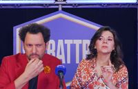 Le début de "99 à battre" sur M6 avec Éric Antoine et Juju Fitcats