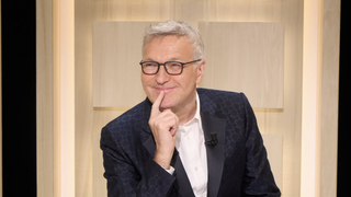 "3, 2, 1... C'est parti !" : Laurent Ruquier lance officiellement T18, découvrez les premières images de la nouvelle chaîne de la TNT