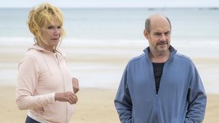 Audiences : La mini-série "Le Diplôme" avec Clémentine Célarié a-t-elle fini sa carrière sur TF1 avec une mention "très bien" ?