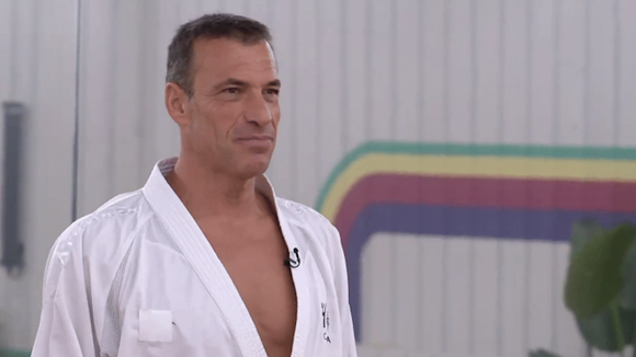 "Pas les bonnes valeurs à véhiculer à des jeunes" : Christophe Pinna tacle l'évolution de la "Star Academy" et la présence de drag queens au château