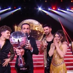 Camille Combal aux commandes de la finale de "Danse avec les stars" sur TF1.
