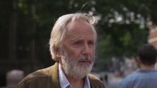 Audiences : Scarlett Johansson sur TF1 ou Fabrice Luchini sur France 2, qui les téléspectateurs ont-ils plébiscité ce dimanche soir ?