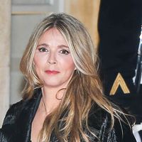 Hélène Rollès : Comment la star d'"Hélène et les garçons" s'est retrouvée à chanter avec John Legend devant 800 millions de téléspectateurs chinois