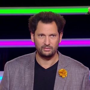 Eric Antoine aux commandes de "La roue de la fortune" sur M6.