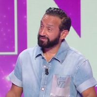 Cyril Hanouna descend du ciel, un plateau tout rose, chroniqueurs sur tapis rouge... Revivez le lancement de "Tout beau, tout n9uf" sur W9