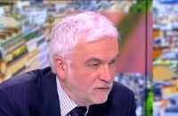Les téléspectateurs de "L'heure des pros" ont eu le droit à un dialogue inaudible entre le présentateur et Jean-François Copé.