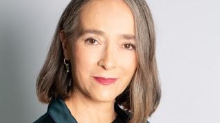 CNews "est une chaîne d'extrême droite" : Delphine Ernotte-Cunci s'élève contre "la galaxie médiatique de Vincent Bolloré" après l'affaire Legrand/Cohen