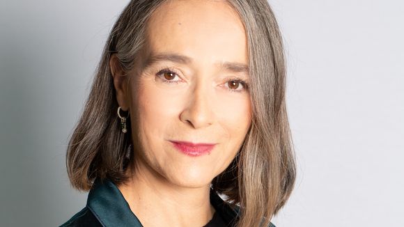 CNews "est une chaîne d'extrême droite" : Delphine Ernotte-Cunci s'élève contre "la galaxie médiatique de Vincent Bolloré" après l'affaire Legrand/Cohen