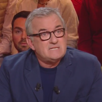 "Elle stresse et elle flippe" : Christophe Dechavanne, son ex-acolyte dans "Quelle époque !", révèle l'état d'esprit de Léa Salamé avant ses débuts au "20 Heures" de France 2