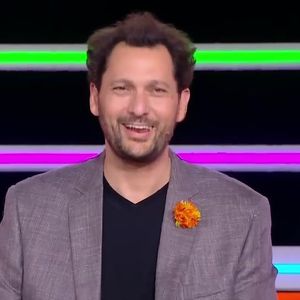 Eric Antoine aux commandes de "La roue de la fortune" sur M6.