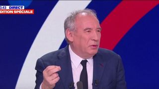 Audiences : L'interview de François Bayrou par Apolline de Malherbe et Benjamin Duhamel propulse BFMTV au sommet