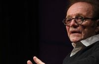 Guillaume Durand est revenu son combat contre le cancer de la mâchoire dans "C à vous".