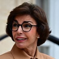 "Les tutelles auraient dû être informées..." : Rachida Dati se plaint de ne pas avoir été prévenue de la plainte de France Télévisions et Radio France contre CNews