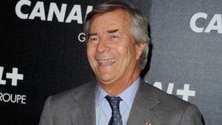 Reprise en main de Prisma Media par Vincent Bolloré : Télé-Loisirs et Voici testent la vente "couplée" avec le JDNews