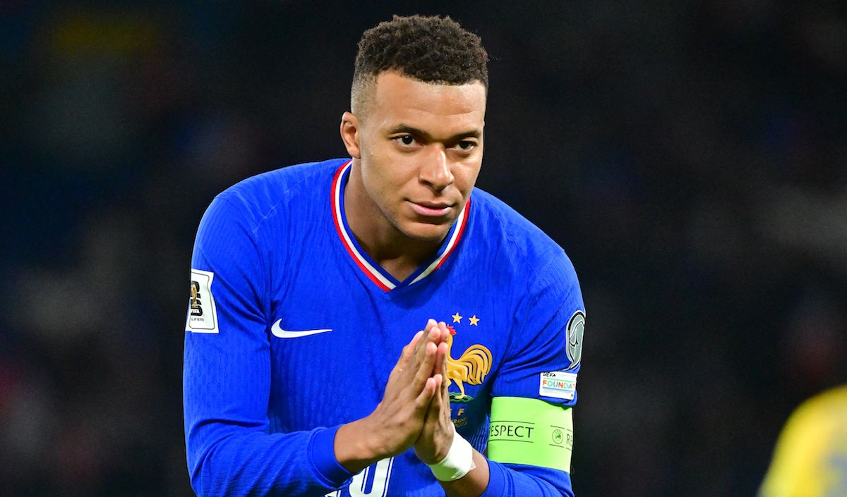 Coupe du monde 2026 : Pourquoi Kylian Mbappé ne porte pas le même maillot que ses coéquipiers