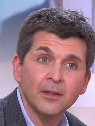 Thomas Sotto en "veut un petit peu" à Jean-Michel Aphatie