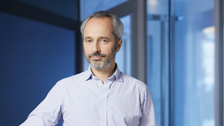 "De 750.000 à 900.000 euros" : Après l'annonce d'un plan d'économies pour le groupe M6, David Larramendy va augmenter sa rémunération de 20%