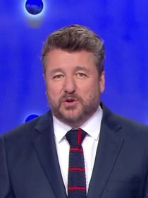 Audiences : Le retour du jeu "Qui restera dans la lumière ?" sur France 2 a-t-il fonctionné face à la demi-finale de "The Voice" sur TF1 ?