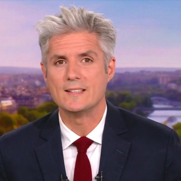 Jean-Baptiste Boursier aux commandes du "20 Heures" de TF1.