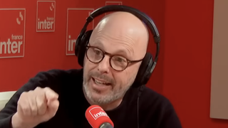 "Je redeviendrai un simple et fidèle auditeur" : Thomas Snégaroff quitte France Inter