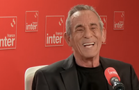 Thierry Ardisson dans les studios de France Inter.