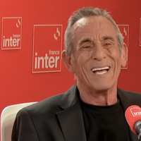 "Je n'ai pas peur de la mort" : Quand Thierry Ardisson évoquait la fin de sa vie il y a deux mois à peine face à Léa Salamé sur France Inter