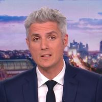 Audiences access 20h : Julien Arnaud sur France 2 a-t-il réduit l'écart avec Jean-Baptiste Boursier sur TF1 dans le match des jokers du "20 Heures" ?