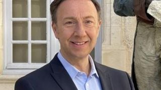 "Pour Stéphane Bern, l'avenir s'assombrit" sur France Télévisions : L'animateur dément les informations de "Télérama"