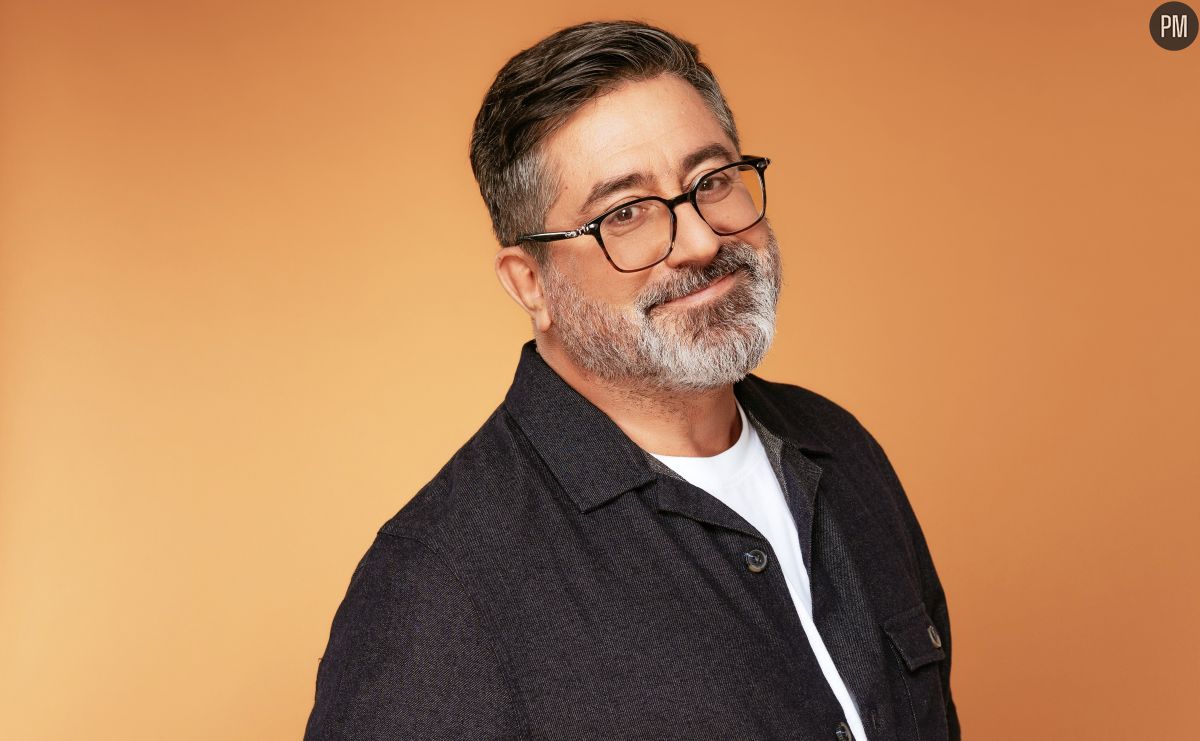 Star Academy" 2025 : Qui est Alain Degois dit "Papy", le nouveau professeur  de théâtre ? - Puremédias