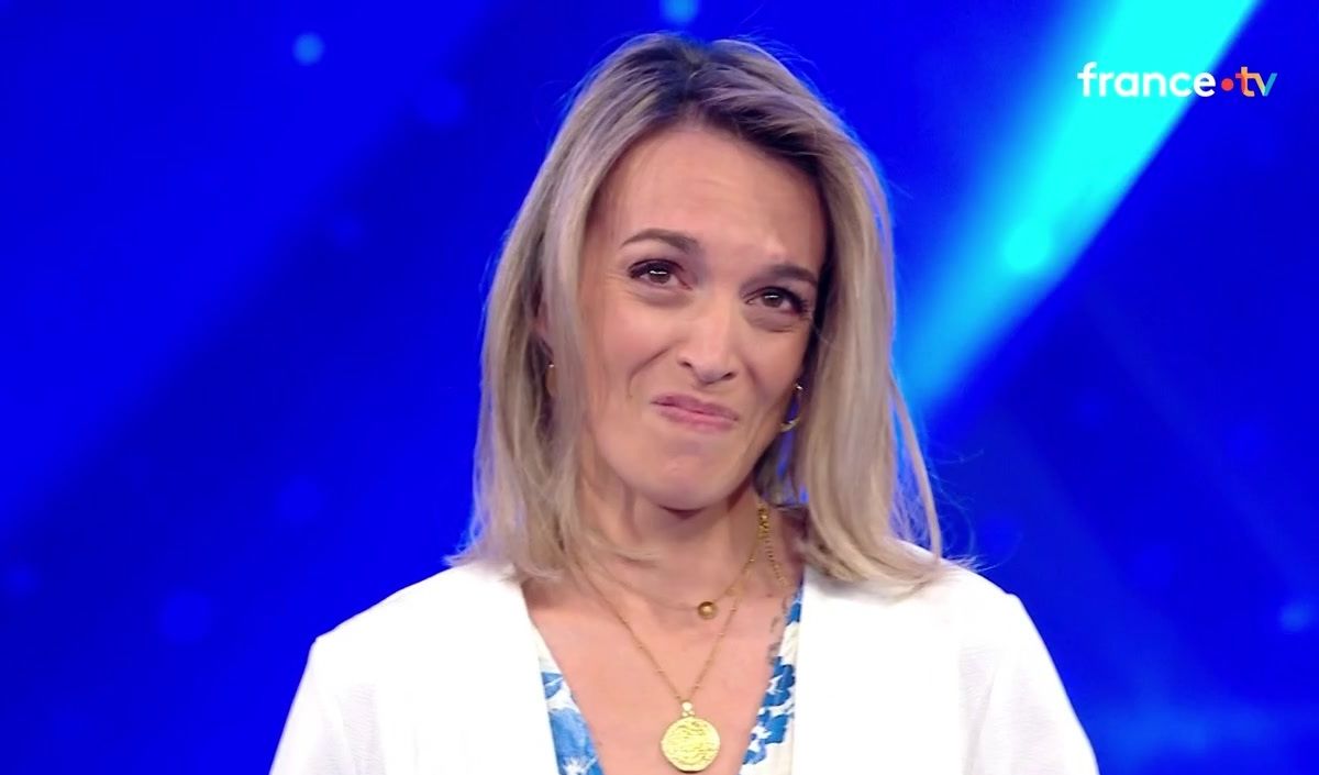 "C’est une histoire de bafouille..." : Audrey éliminée de "N'oubliez pas les paroles" avec 223.000 euros de gains