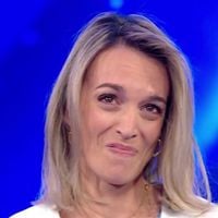 "C’est une histoire de bafouille..." : Audrey éliminée de "N'oubliez pas les paroles" avec 223.000 euros de gains
