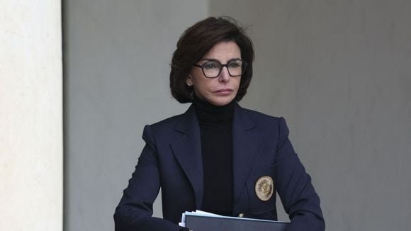 "Rachida Dati choisit qui elle veut, c’est hallucinant…" : Des journalistes du "Monde" et de "Marianne" refoulés d'un meeting de la candidate à la mairie de Paris