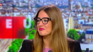"C'est vraiment insupportable à voir" : Une journaliste de CNews en pleurs dans "L'heure des pros" en racontant le procès de l'affaire Lola